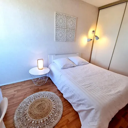 Apartment Direct Centre De Bordeaux, Aeroport, Gare Et Tramway Merignac (Gironde)